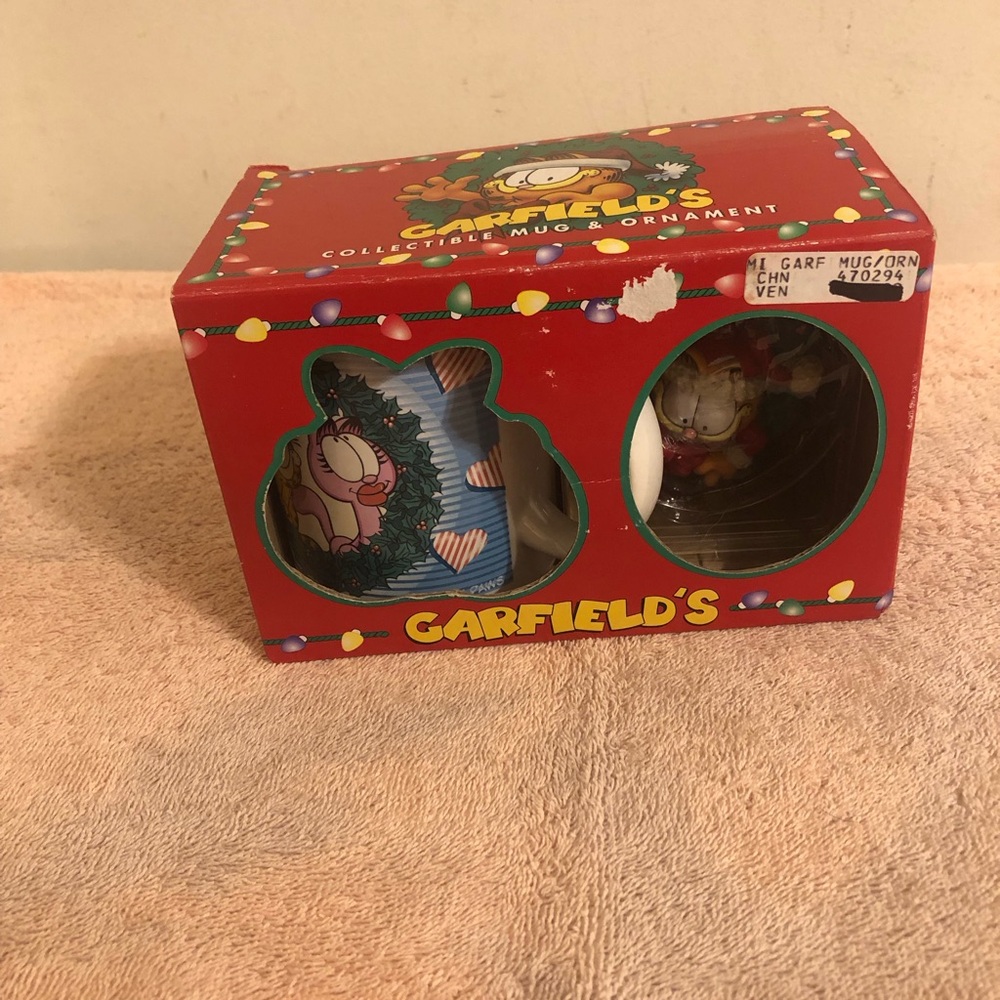 1996 Paws Garfield Collectible Christmas Mug & Ornament Merry Kissmas NIB